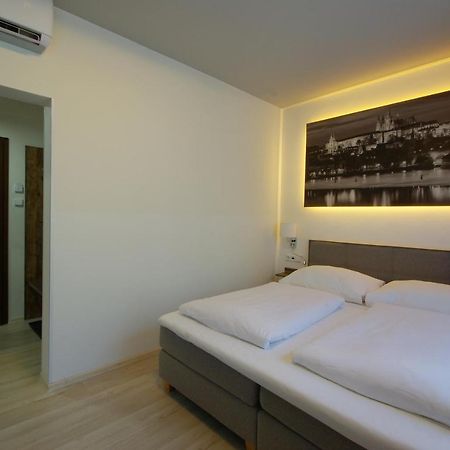 Adeba Hotel Prague Exterior photo