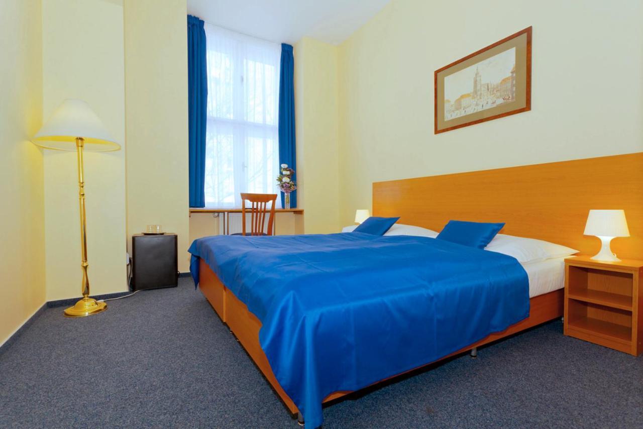 Adeba Hotel Prague Exterior photo